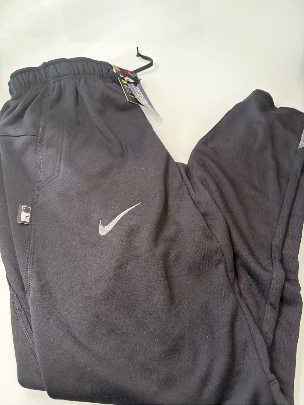 Nike Black New York Yankees Logo Jogger pants M - Picture 7 of 9